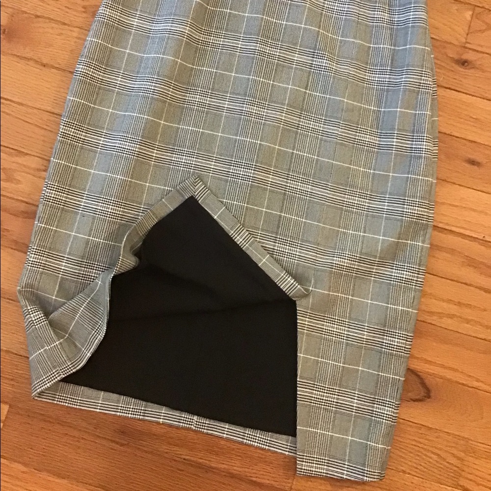NWT BANANA REPUBLIC SHEATH DRESS MULTI SEASON SOFT LIGHTWEIGHT FABRIC - Picture 8 of 15